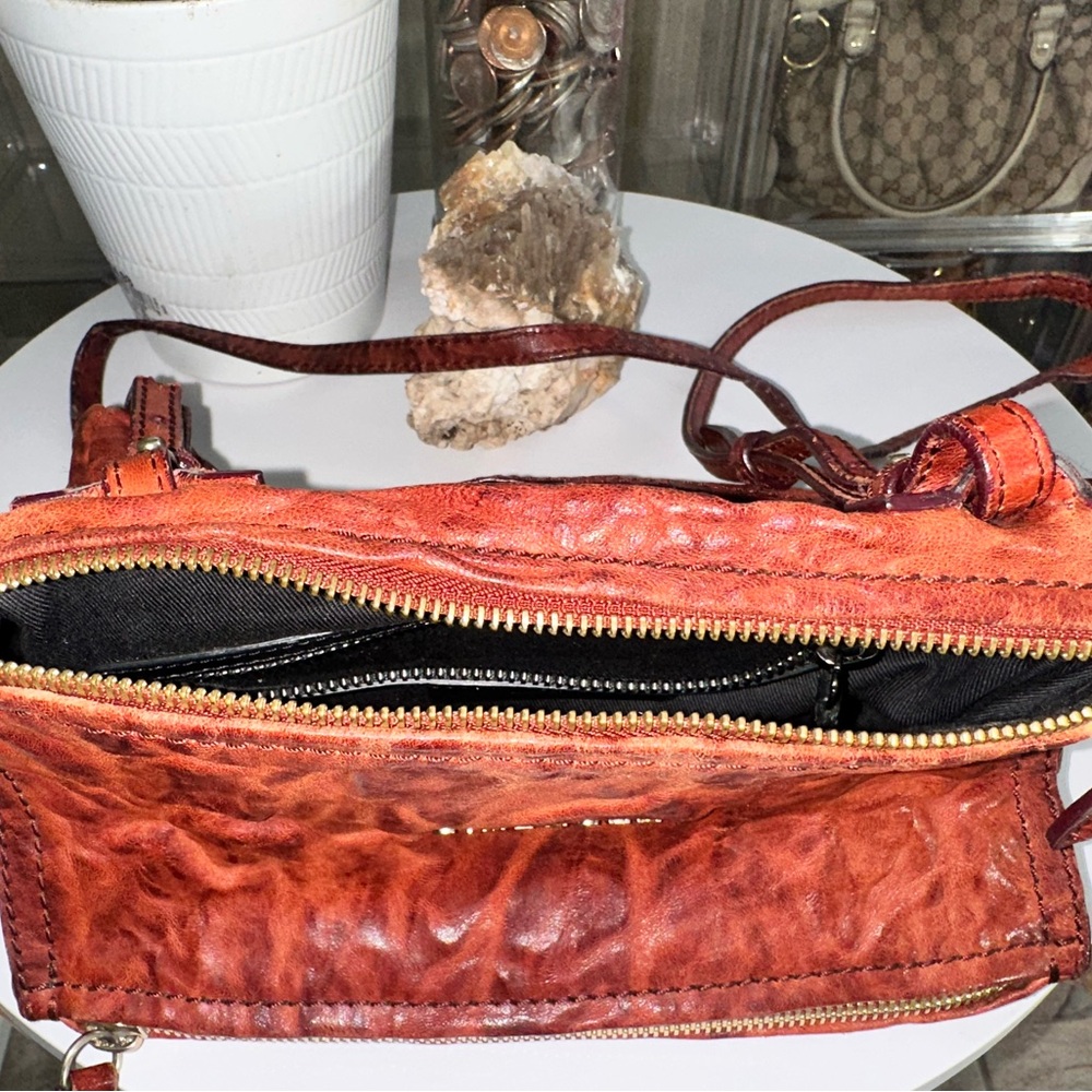 Givenchy Pandora mini Mahogany Leather crossbody Bag - Picture 12 of 13